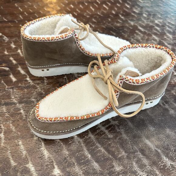 BEEK Brown Alpine Swift Suede & Shearling Ankle Boots in Chestnut Sz 9 - Picture 2 of 8